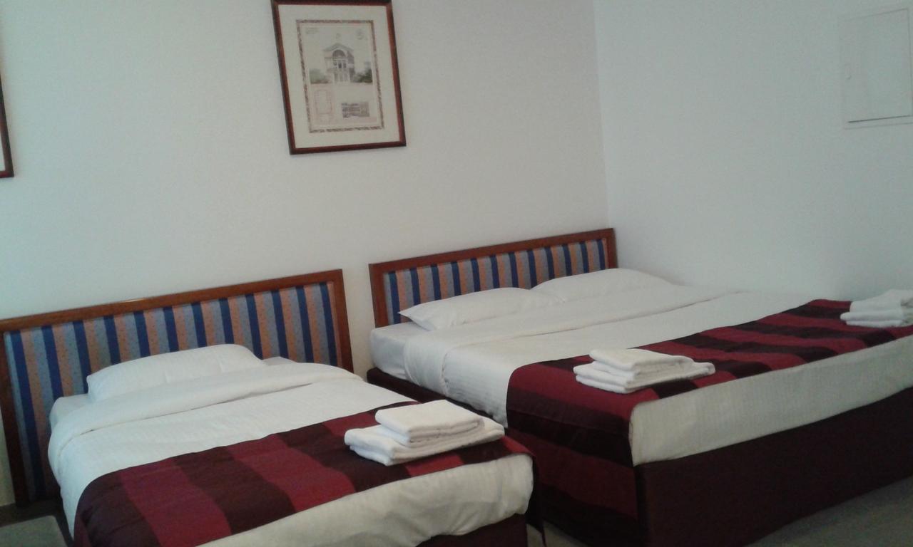 Holidays Hostel Midi Saint-Gilles Exteriör bild