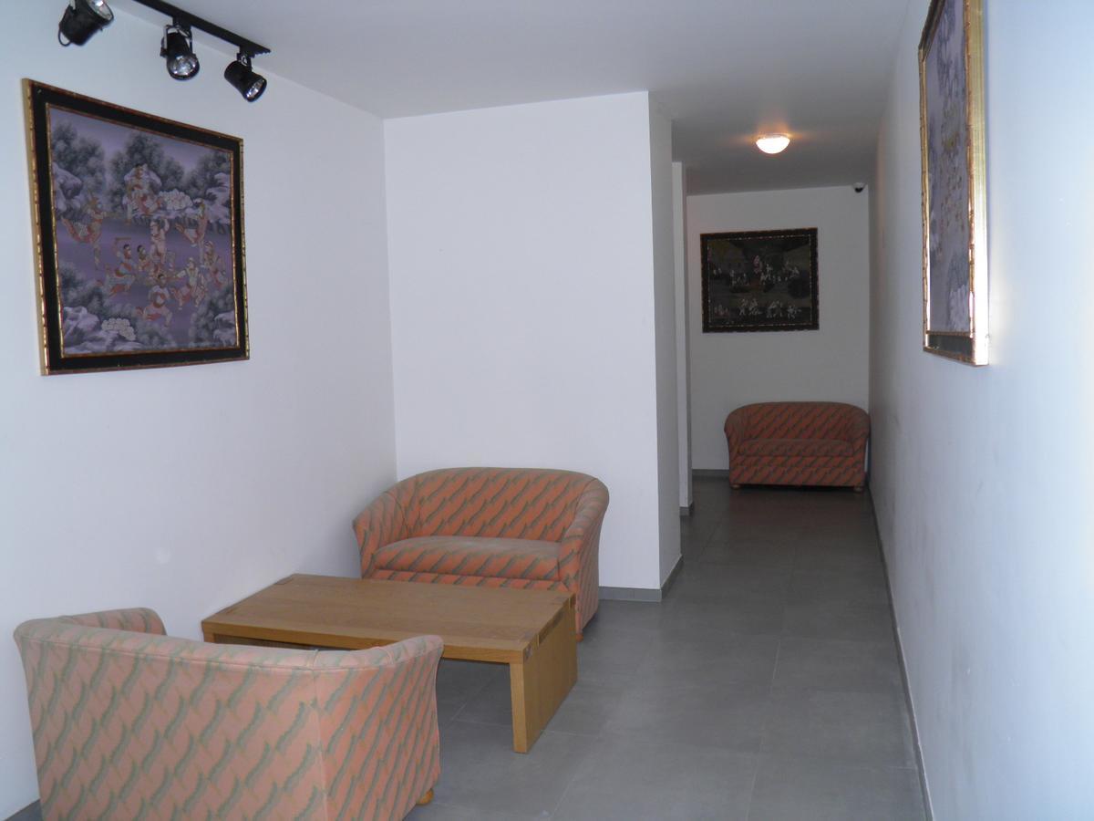 Holidays Hostel Midi Saint-Gilles Exteriör bild